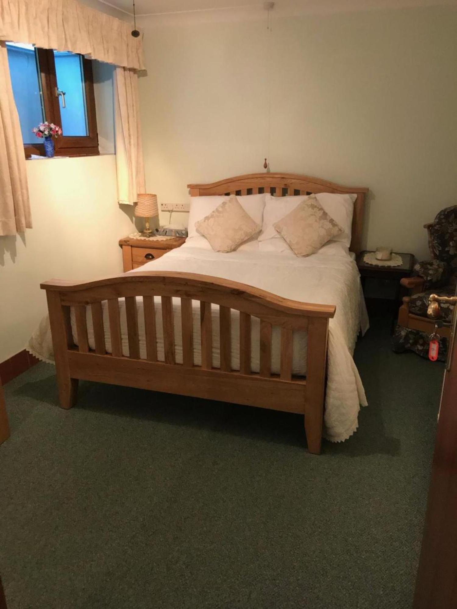 Room In Guest Room - Orchard Manor, Fore Street, Probus, Cornwall Truro Exterior foto